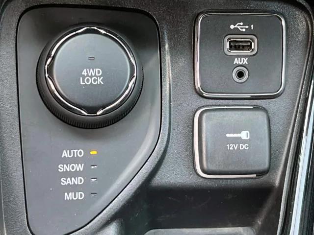 new 2025 Jeep Compass car, priced at $37,430