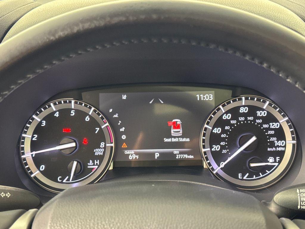 used 2022 Toyota Highlander car, priced at $34,750