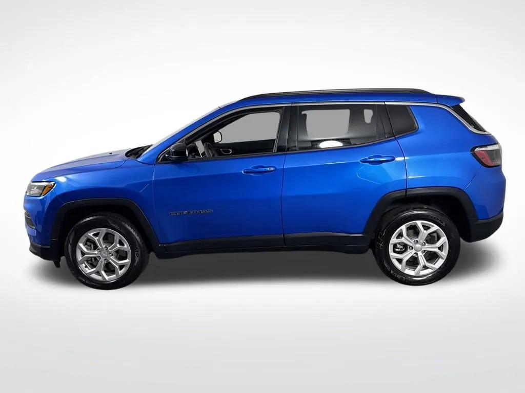 used 2024 Jeep Compass car, priced at $19,253