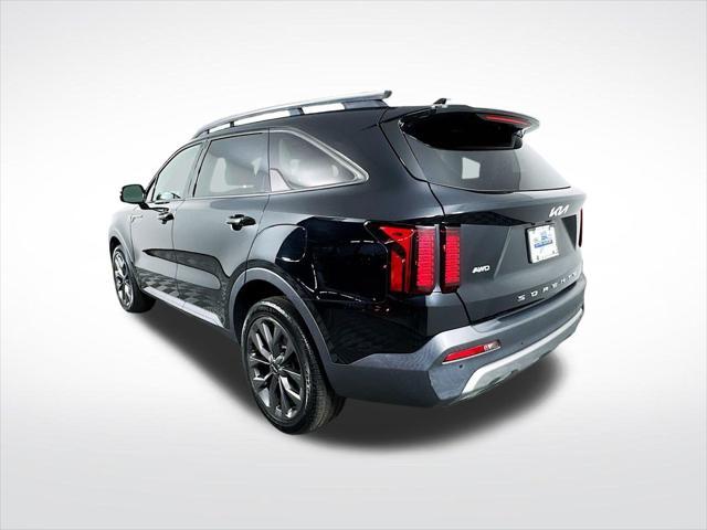 used 2022 Kia Sorento car, priced at $26,390