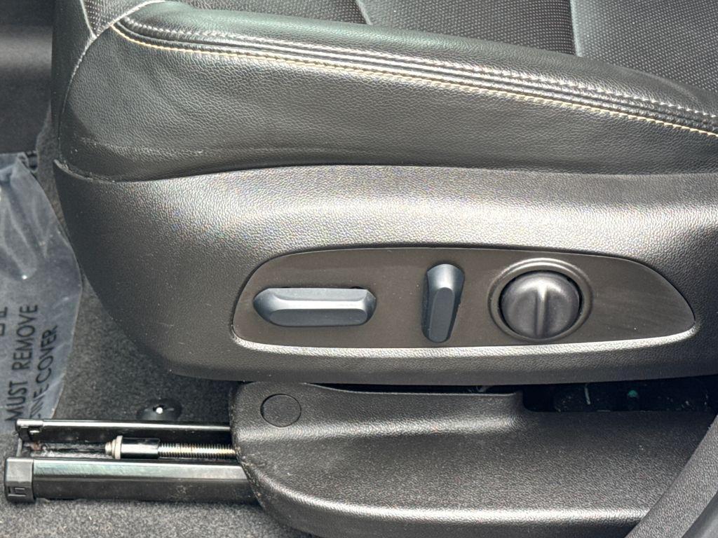 used 2022 Chevrolet Equinox car, priced at $21,731