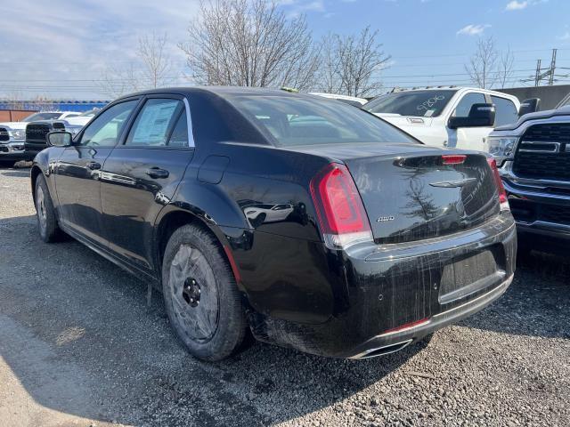 new 2023 Chrysler 300 car, priced at $39,969