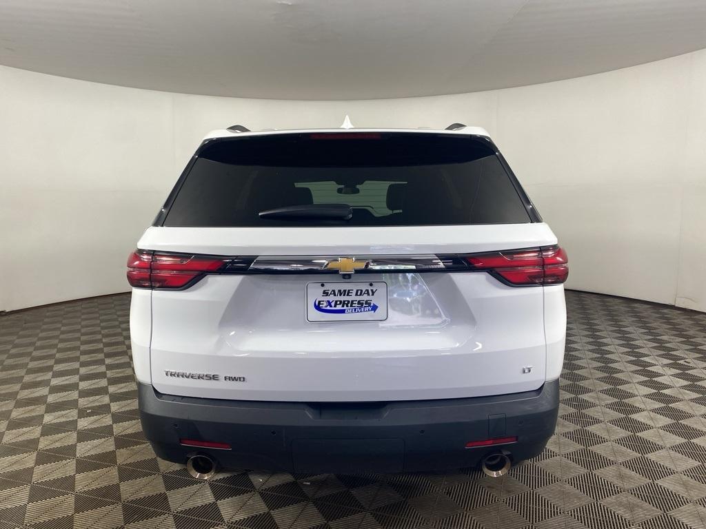 used 2022 Chevrolet Traverse car, priced at $33,723