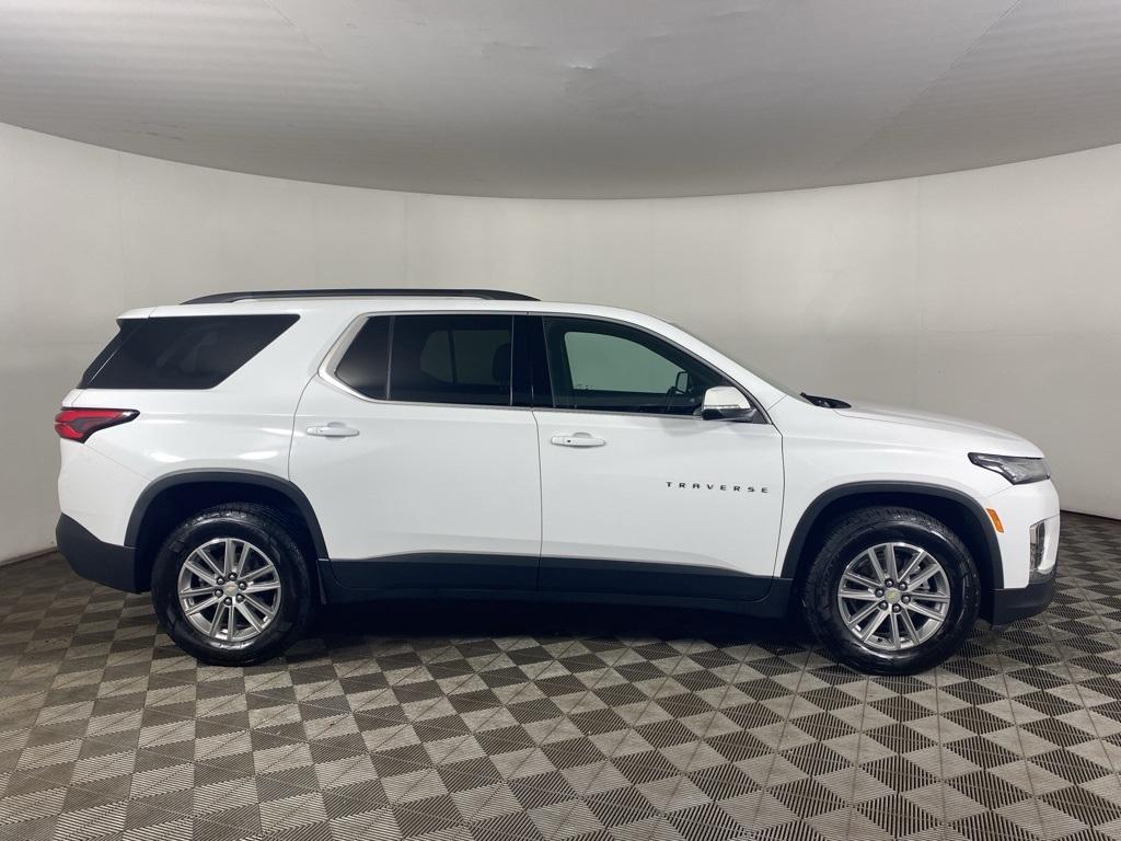 used 2022 Chevrolet Traverse car, priced at $33,723