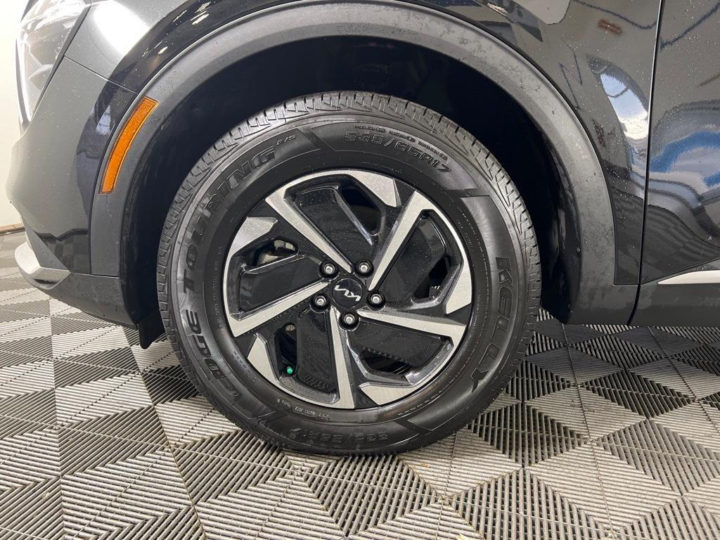 used 2023 Kia Sportage Hybrid car, priced at $25,931