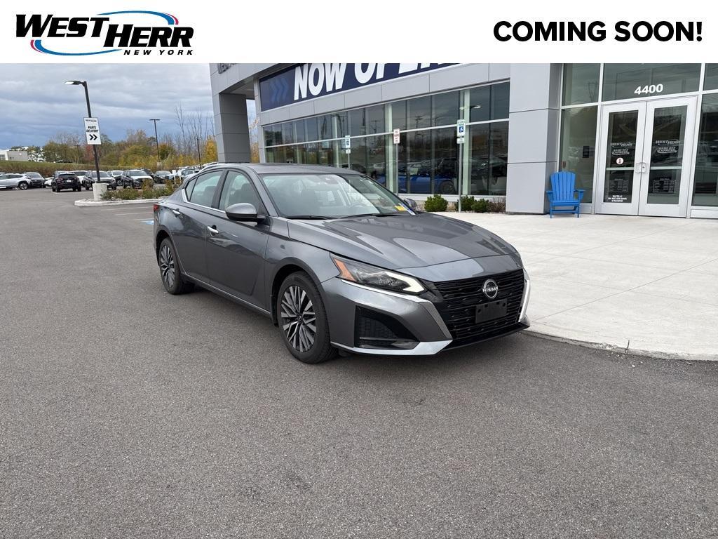 used 2023 Nissan Altima car, priced at $21,938