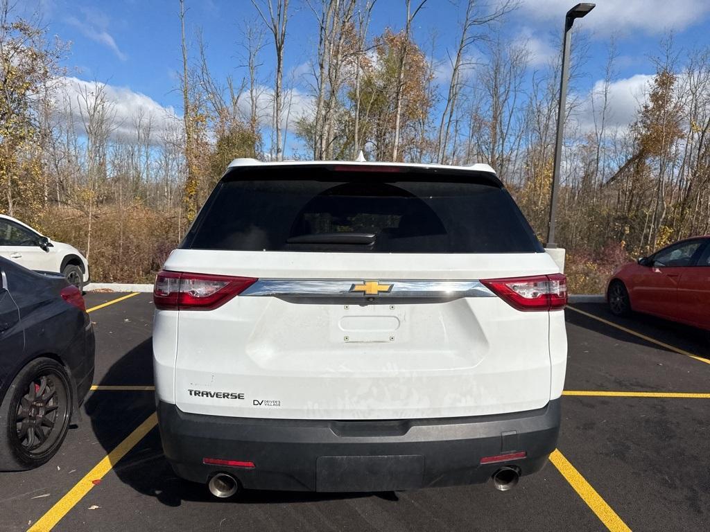 used 2021 Chevrolet Traverse car, priced at $22,958