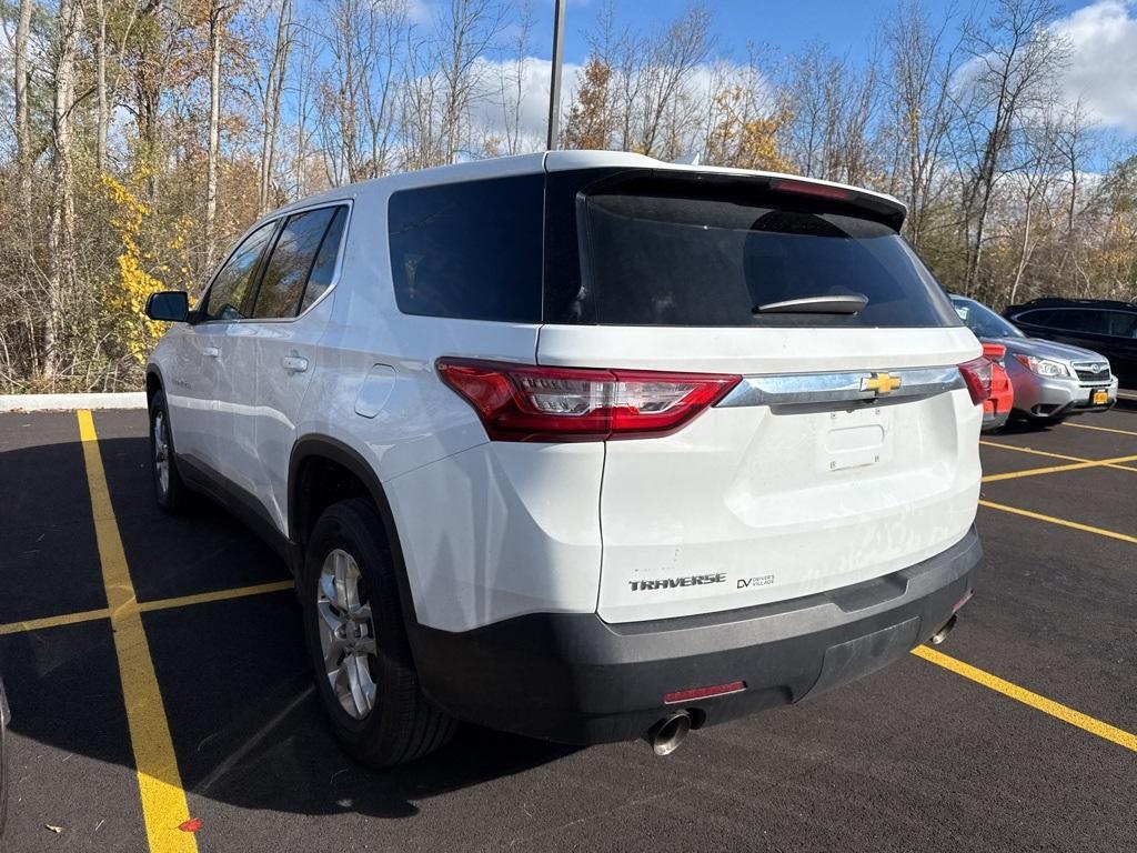 used 2021 Chevrolet Traverse car, priced at $22,958