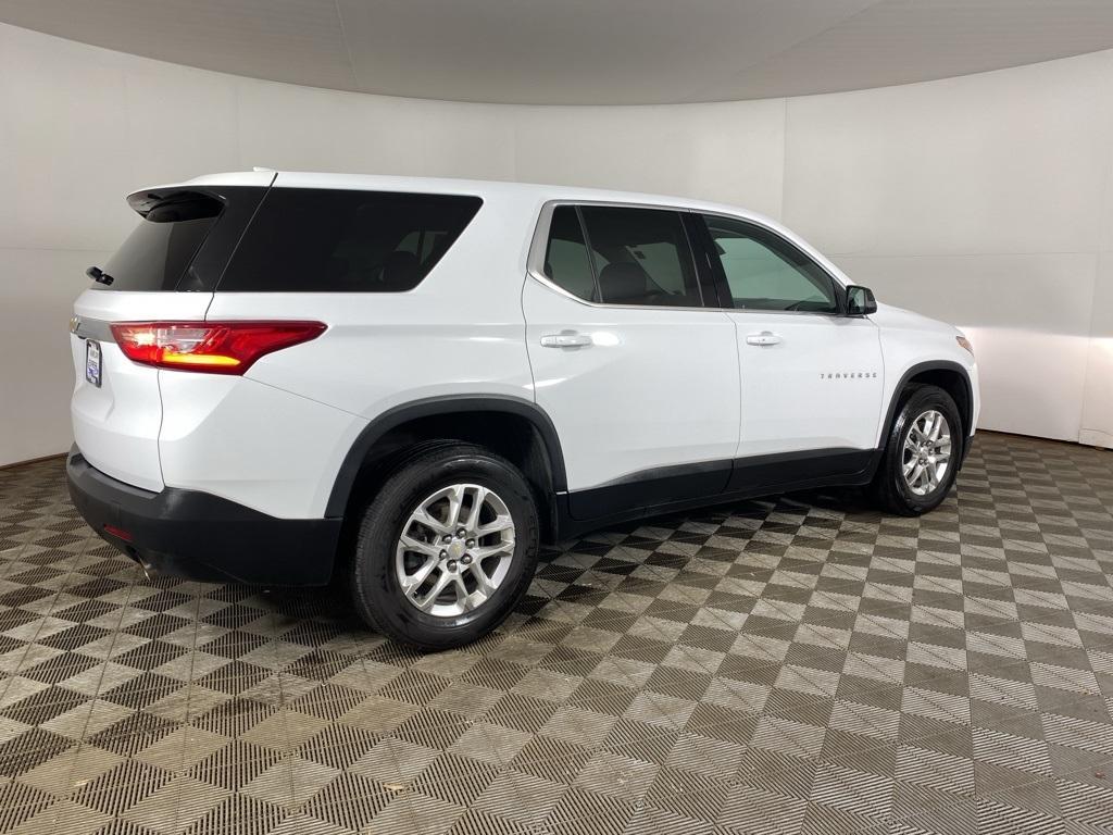 used 2021 Chevrolet Traverse car, priced at $22,857