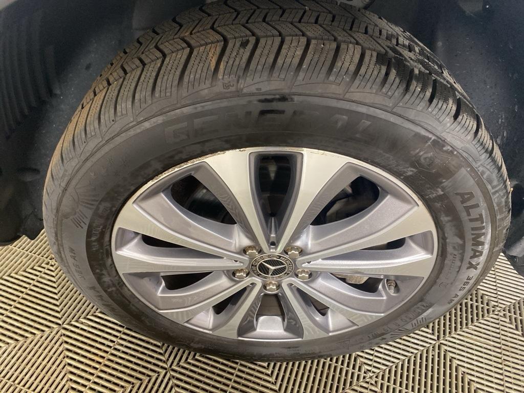 used 2022 Mercedes-Benz GLE 350 car, priced at $49,918