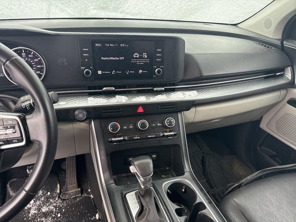 used 2023 Kia Carnival car, priced at $30,995