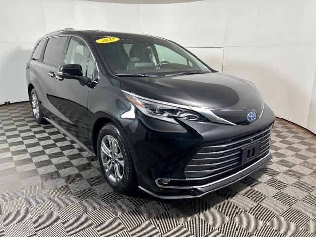 used 2022 Toyota Sienna car, priced at $52,925