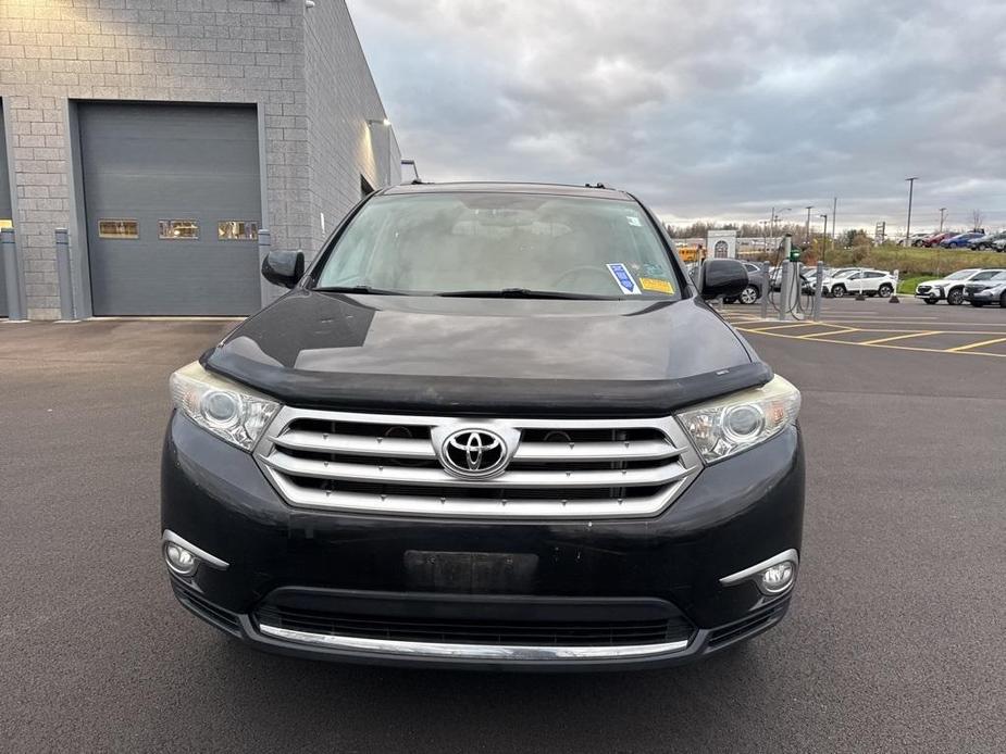 used 2011 Toyota Highlander car, priced at $16,495