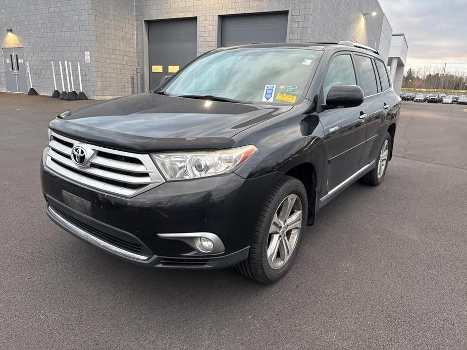 used 2011 Toyota Highlander car, priced at $16,495