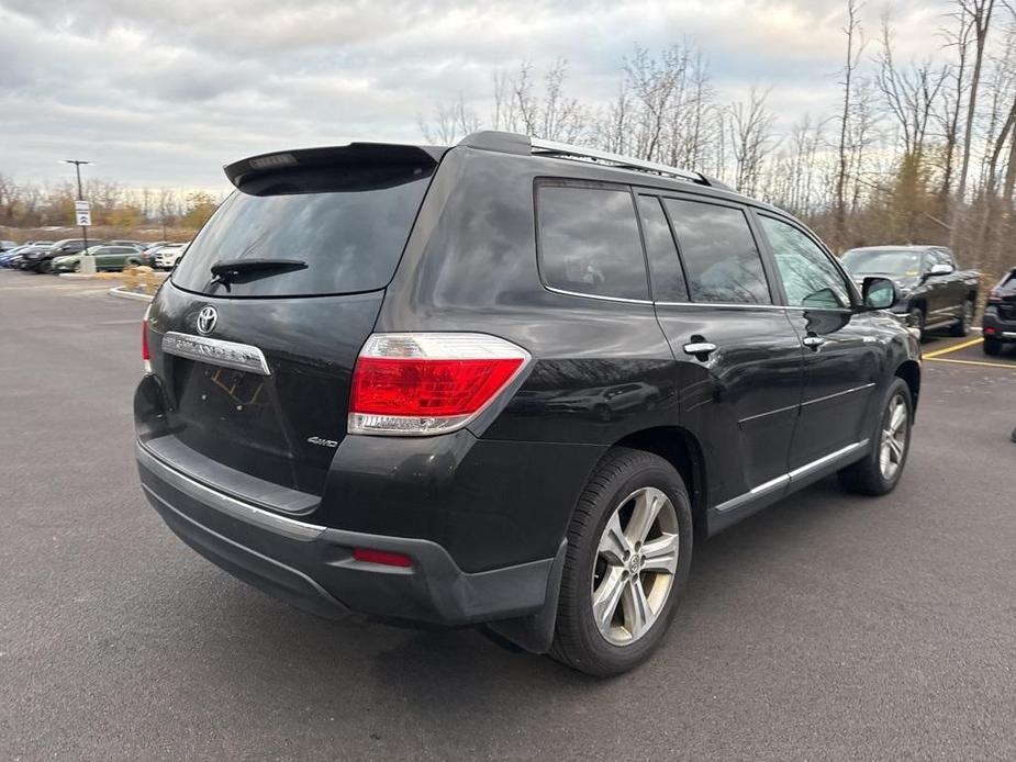 used 2011 Toyota Highlander car, priced at $16,495