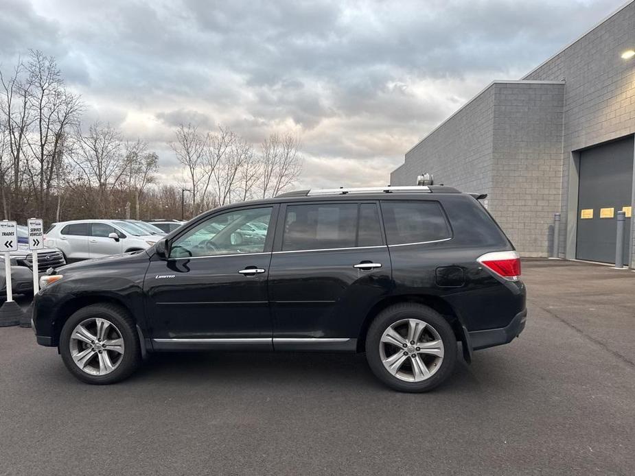 used 2011 Toyota Highlander car, priced at $16,495