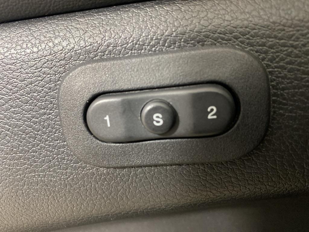 used 2021 Jeep Grand Cherokee car, priced at $26,985