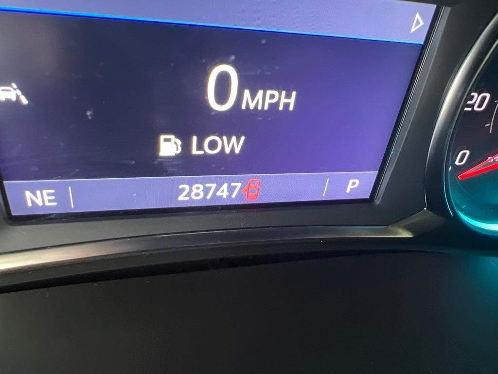 used 2023 Chevrolet Traverse car, priced at $32,986