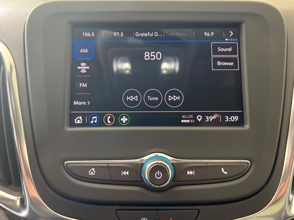 used 2022 Chevrolet Equinox car, priced at $22,995
