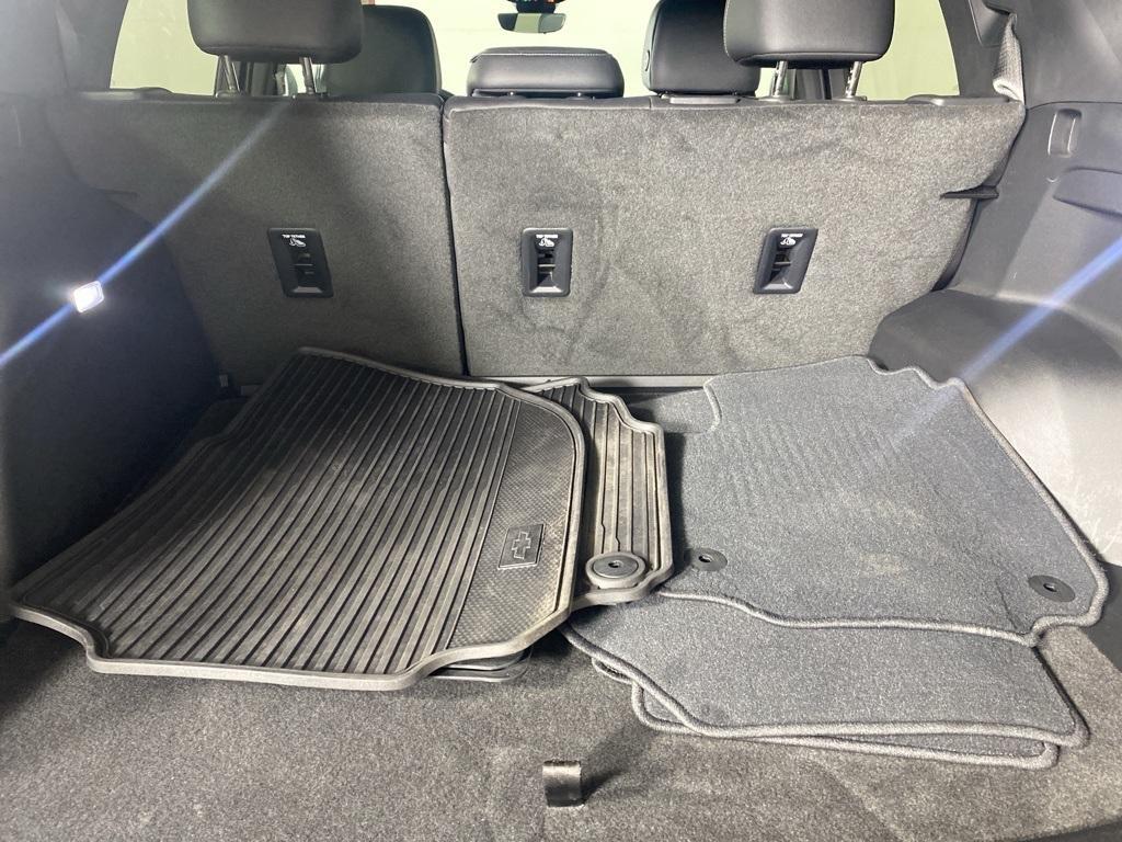used 2025 Chevrolet Equinox car, priced at $29,993