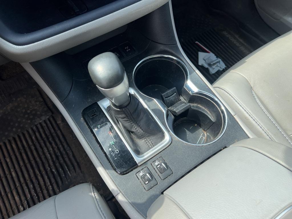 used 2019 Toyota Highlander car, priced at $28,465