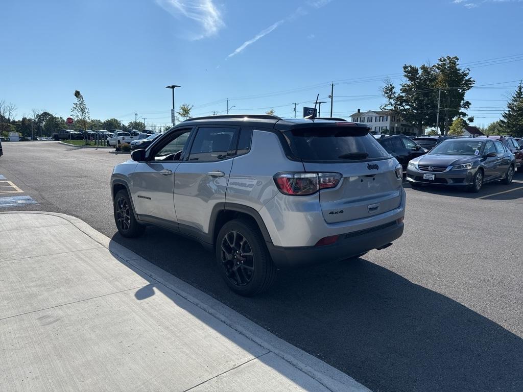 used 2022 Jeep Compass car, priced at $25,616
