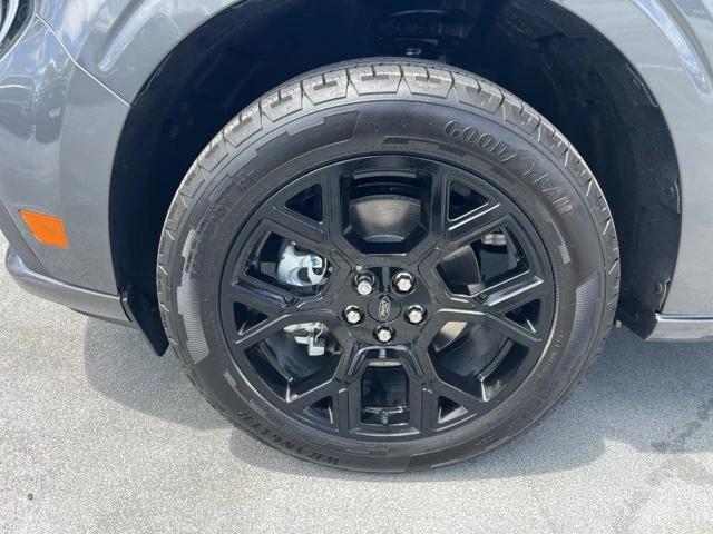 new 2025 Ford Maverick car, priced at $44,770