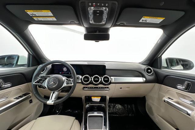 new 2025 Mercedes-Benz GLB 250 car, priced at $46,550