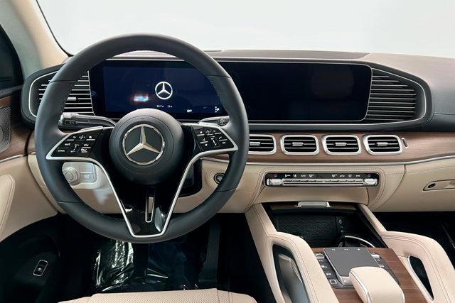 new 2025 Mercedes-Benz GLE 450 car, priced at $91,975