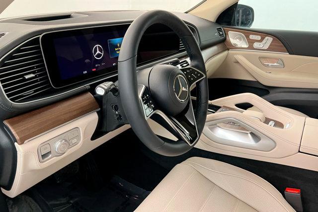 new 2025 Mercedes-Benz GLE 450 car, priced at $91,975