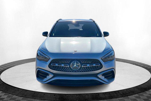 new 2025 Mercedes-Benz GLA 250 car, priced at $55,035