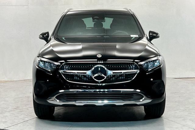 new 2025 Mercedes-Benz GLC 300 car, priced at $55,085