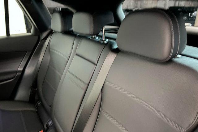 new 2025 Mercedes-Benz GLC 300 car, priced at $55,085