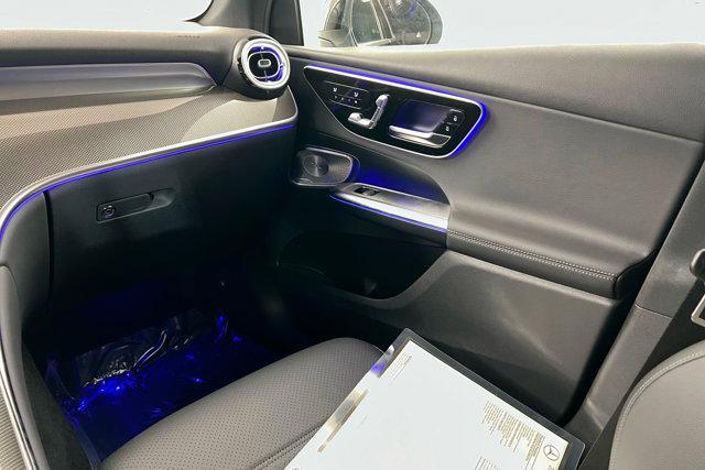 new 2025 Mercedes-Benz GLC 300 car, priced at $55,085