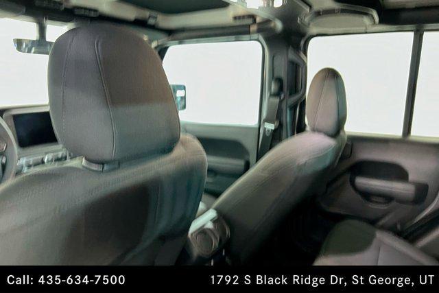 used 2023 Jeep Gladiator car, priced at $36,920