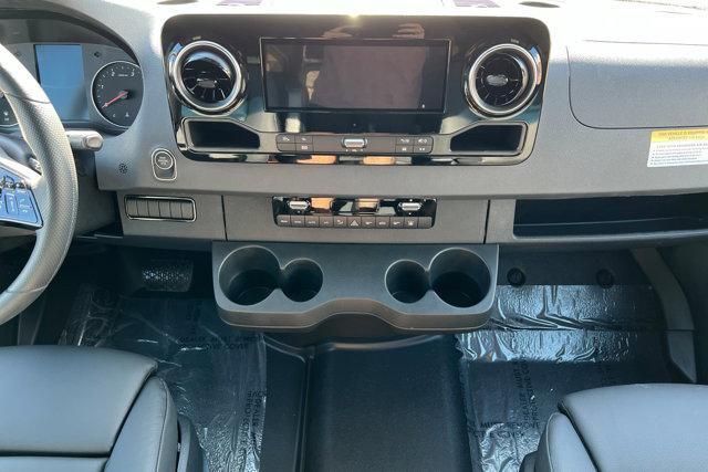 new 2025 Mercedes-Benz Sprinter 2500 car, priced at $79,654