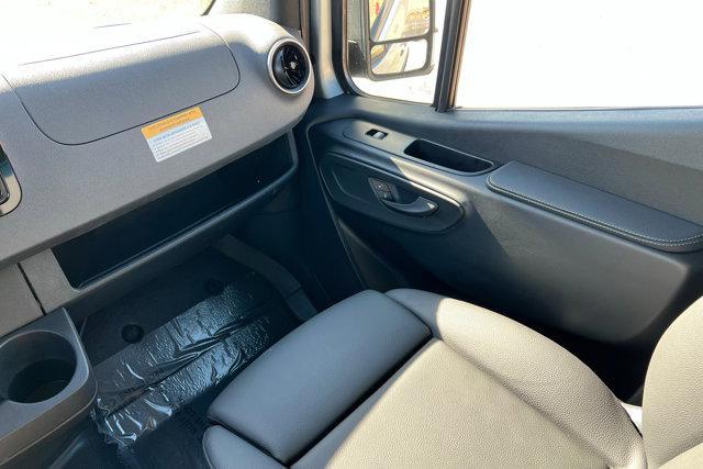 new 2025 Mercedes-Benz Sprinter 2500 car, priced at $79,654