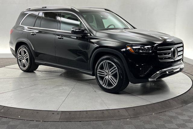 new 2024 Mercedes-Benz GLS 450 car, priced at $89,525