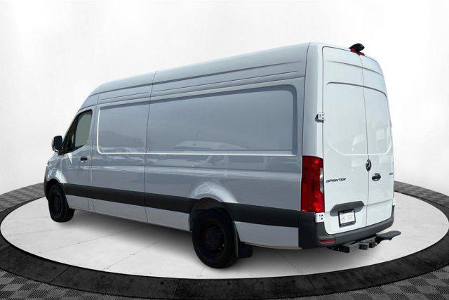 new 2024 Mercedes-Benz Sprinter 2500 car, priced at $66,078