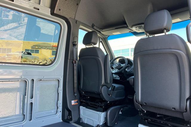 new 2025 Mercedes-Benz Sprinter 2500 car, priced at $86,641