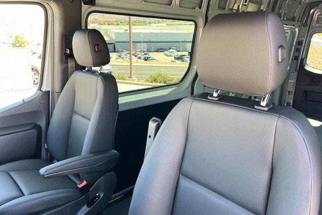 new 2025 Mercedes-Benz Sprinter 2500 car, priced at $86,641