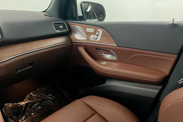 new 2025 Mercedes-Benz GLE 450e car, priced at $79,715