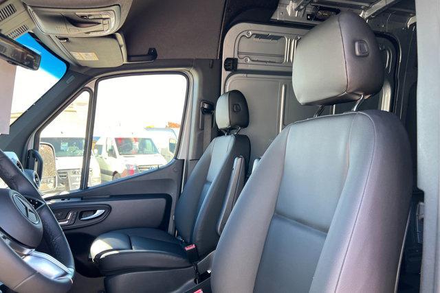 new 2025 Mercedes-Benz Sprinter 2500 car, priced at $83,820