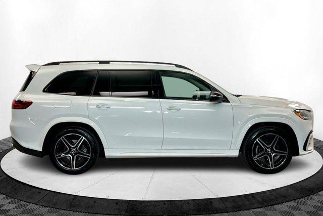 new 2025 Mercedes-Benz GLS 450 car, priced at $101,120