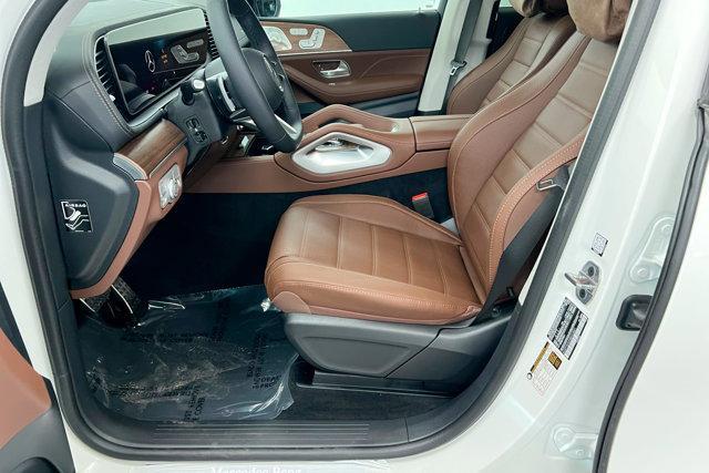 new 2025 Mercedes-Benz GLS 450 car, priced at $101,120