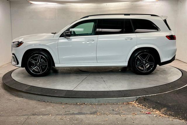 new 2025 Mercedes-Benz GLS 450 car, priced at $101,120