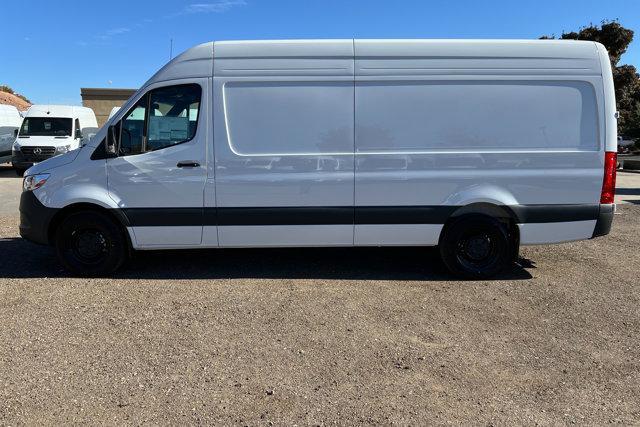 new 2024 Mercedes-Benz Sprinter 2500 car, priced at $66,078