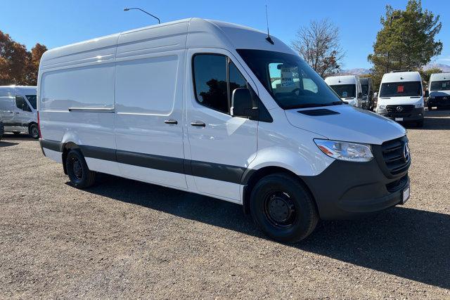 new 2024 Mercedes-Benz Sprinter 2500 car, priced at $66,078