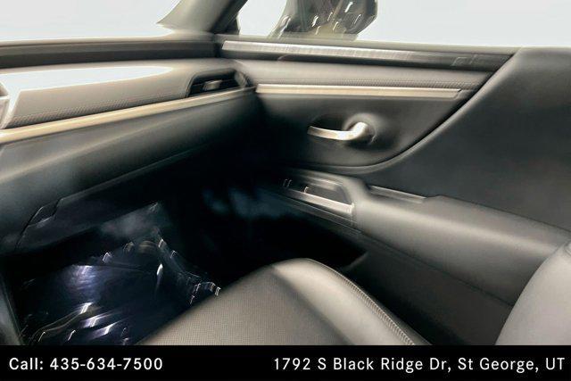 used 2021 Lexus ES 350 car, priced at $29,200