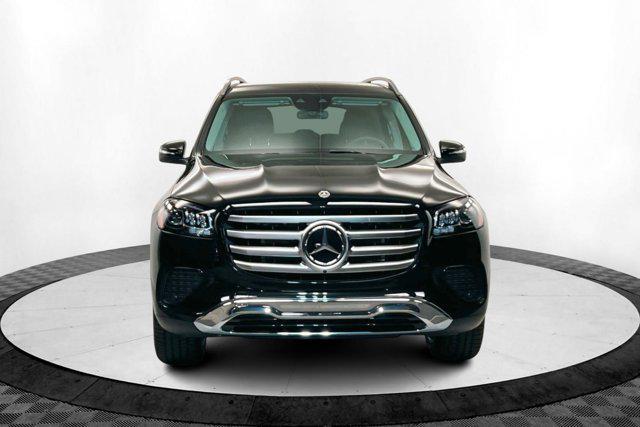 new 2025 Mercedes-Benz GLS 450 car, priced at $96,285